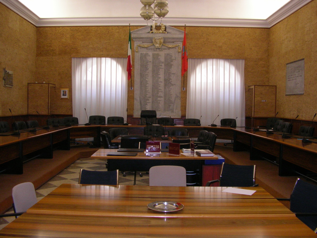 Consiglio comunale, approvata una convenzione con il comune di Petrosino