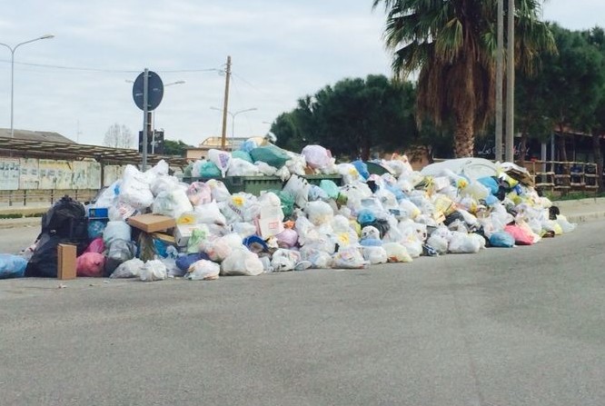 Emergenza rifiuti in via di risoluzione a Castelvetrano: il comune versa 200 mila euro alla Belice Ambiente