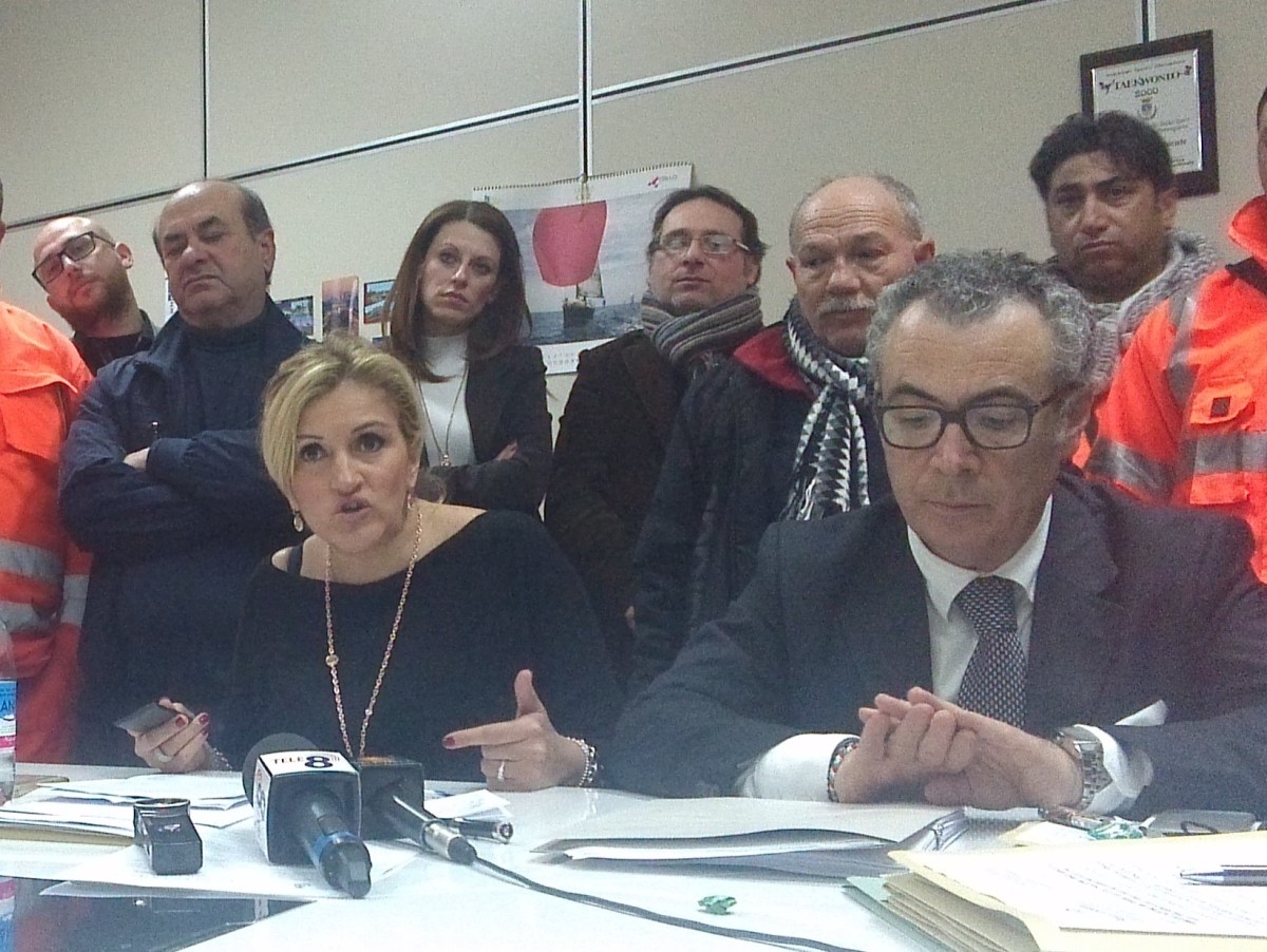Belice Ambiente, ultimatum di Sonia Alfano ai Comuni: “Cinque giorni per pagare”. Tensione tra il commissario e il Comune di Mazara
