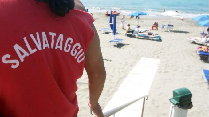 Vigilanza e salvataggio spiagge nei Comuni siciliani: richieste entro il 30 giugno