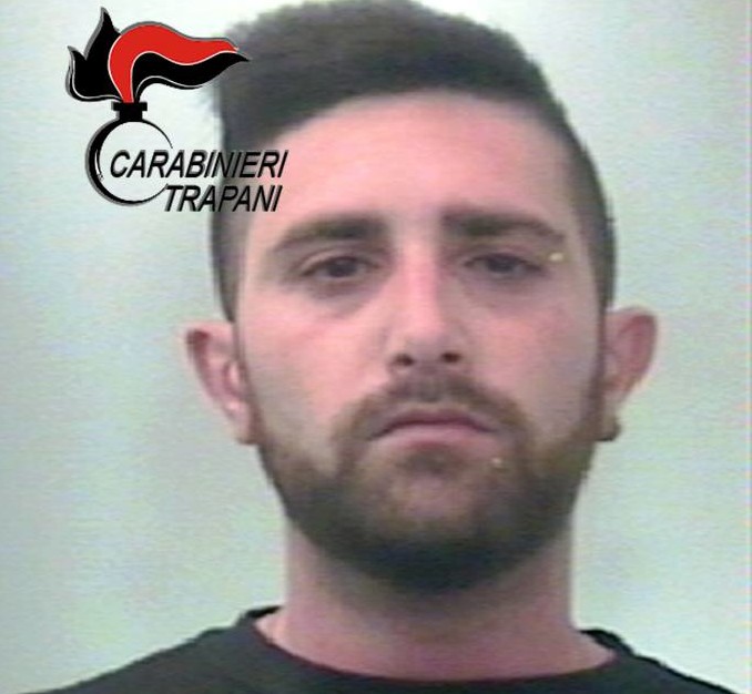 Servizi di controllo del territorio dei carabinieri a Marsala e Petrosino: un arresto per rapina e due denunce