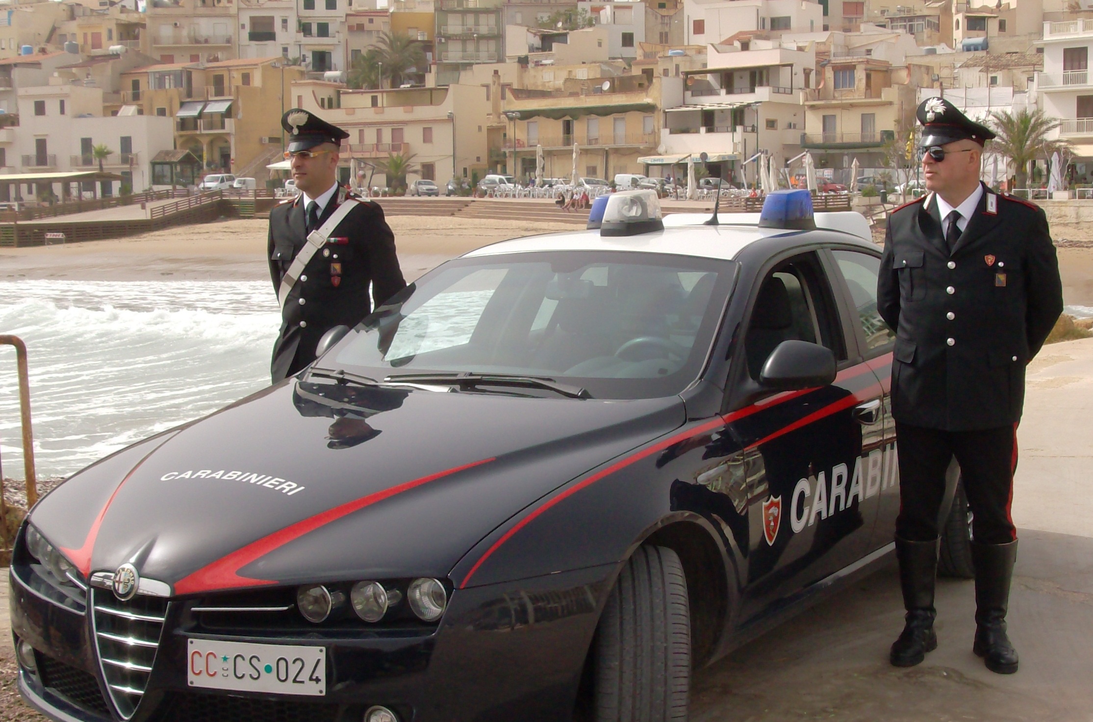 Arresti a Petrosino e Pantelleria