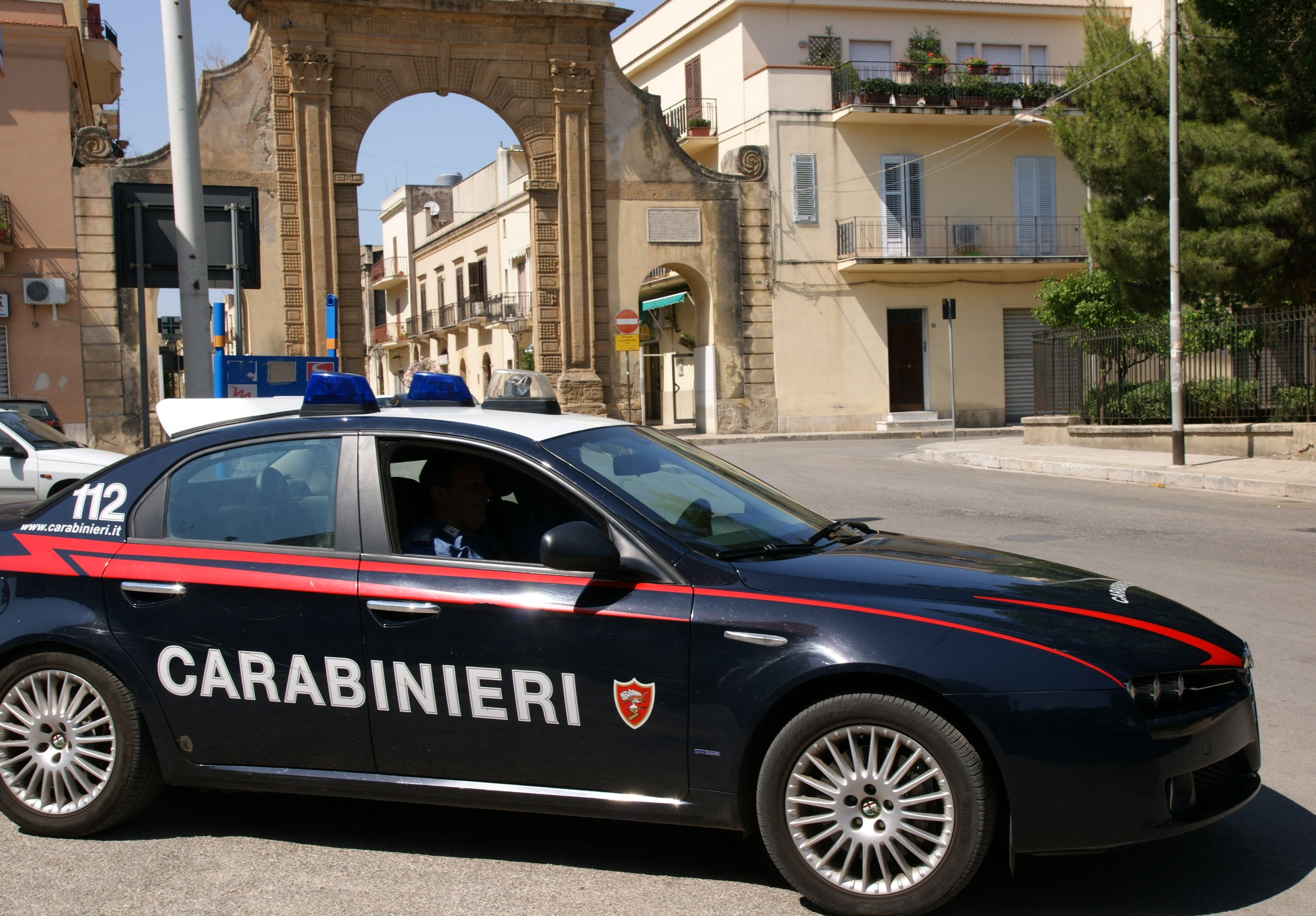 I carabinieri arrestano una donna a Castelvetrano