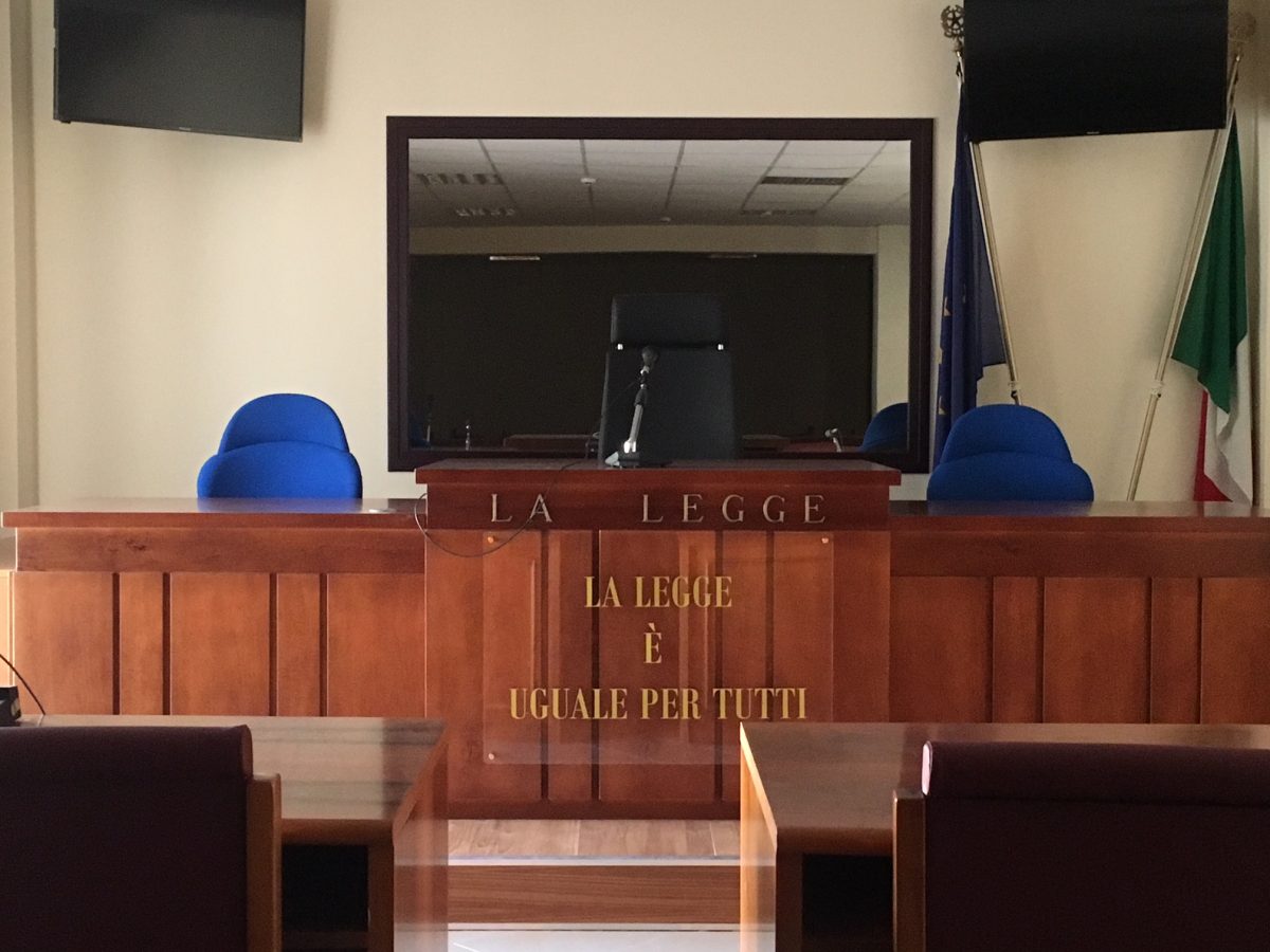 Diffamò via social l’ex vice sindaca di Pantelleria, rinviato a giudizio