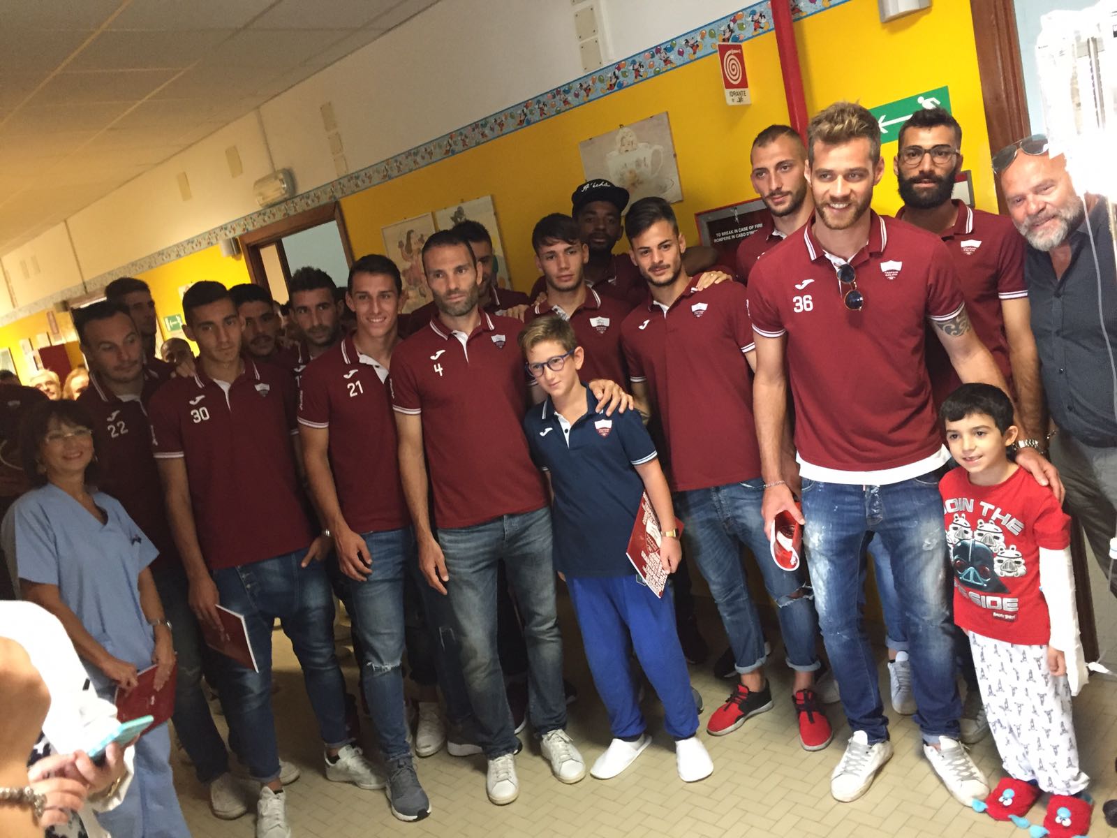 Il Trapani calcio visita i piccoli pazienti di Sant’Antonio