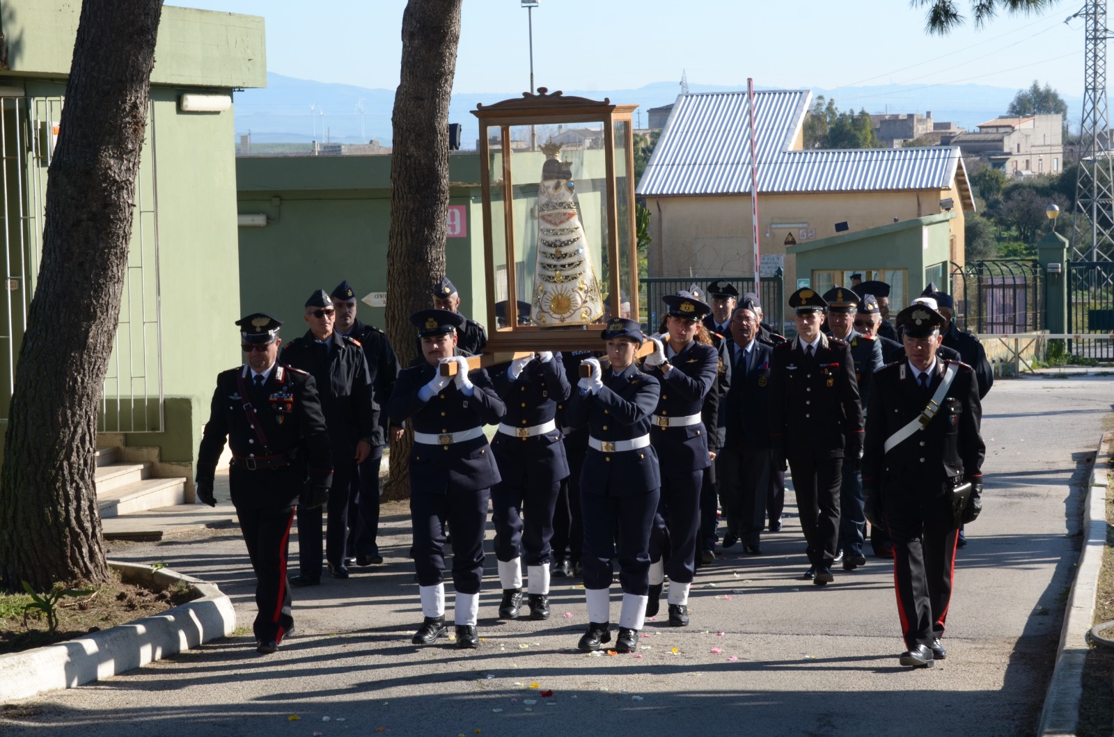 Marsala: alla Squadriglia Radar di Perino la Statua della Madonna di Loreto