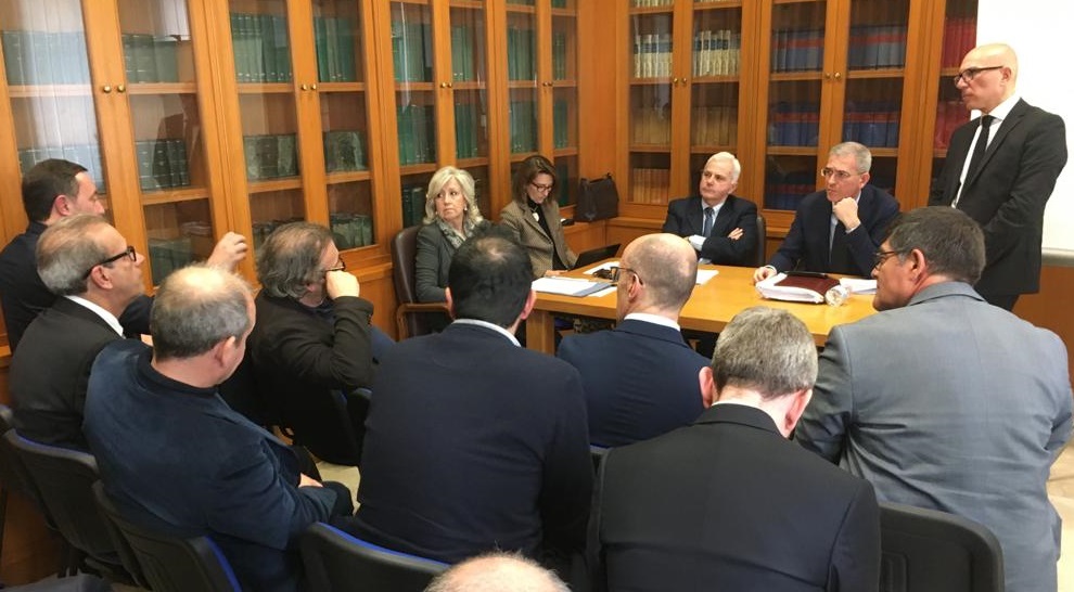 Collegamenti con le isole minori, la Regione presenta un piano di potenziamento