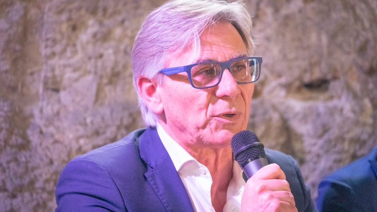 Gibellina: maggioranza e giunta chiedono al sindaco Sutera di ricandidarsi