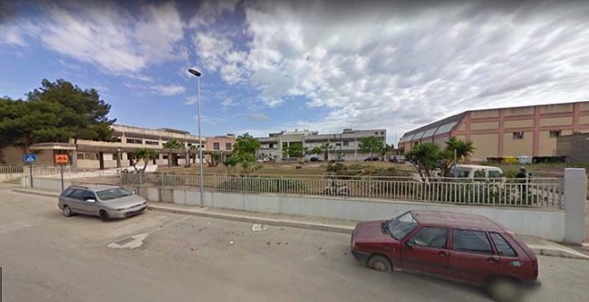 Riqualificazione dell’ex scuola di Amabilina, Comune  e Iacp presentano il progetto