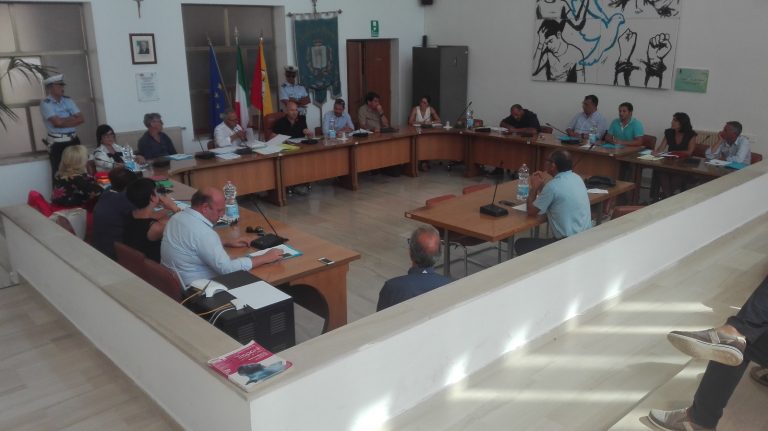 Petrosino: i Consiglieri comunali donano i gettoni di presenza alla Caritas