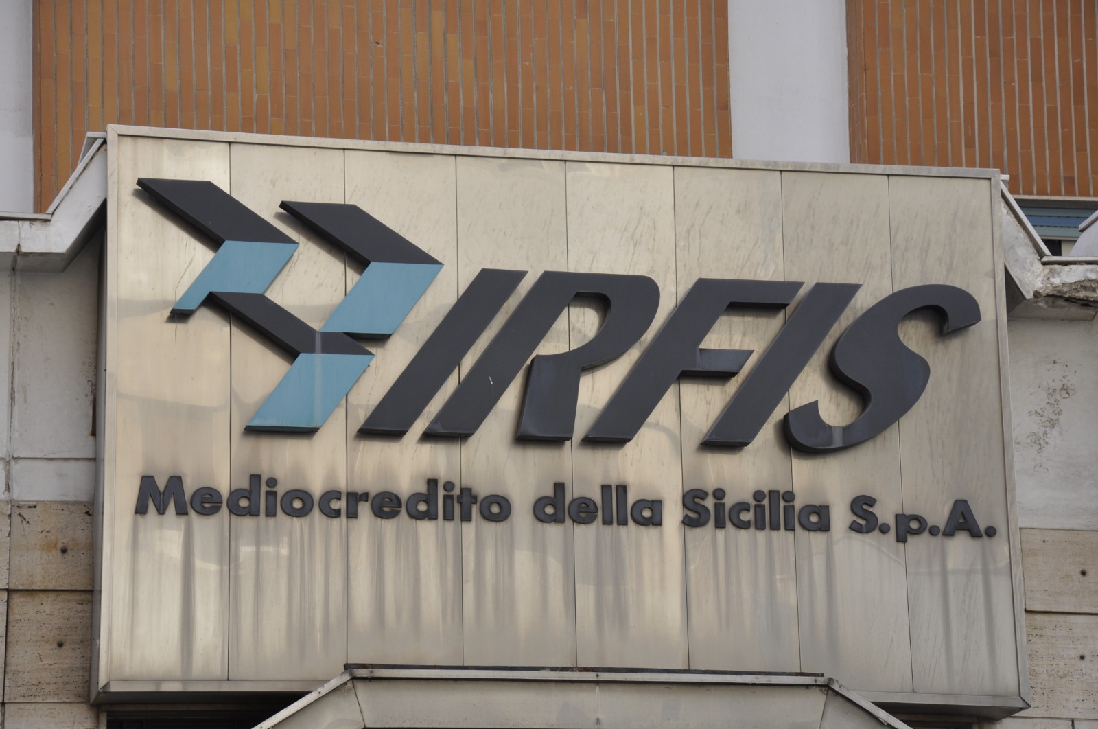 Coronavirus: Musumeci, 30 mln da Irfis per liquidità alle imprese