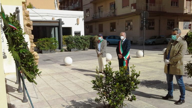 Anpi e Amministrazione di Marsala onorano i partigiani a San Gerolamo