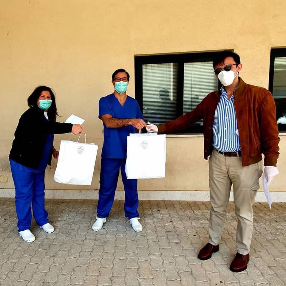 Le donazioni del Rotaract Marsala al “Paolo Borsellino”