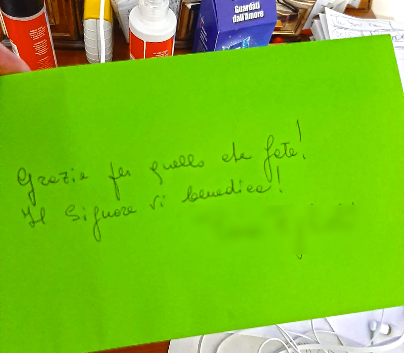 Anziana marsalese dona metà pensione alla Diocesi con il metodo del “panaro”