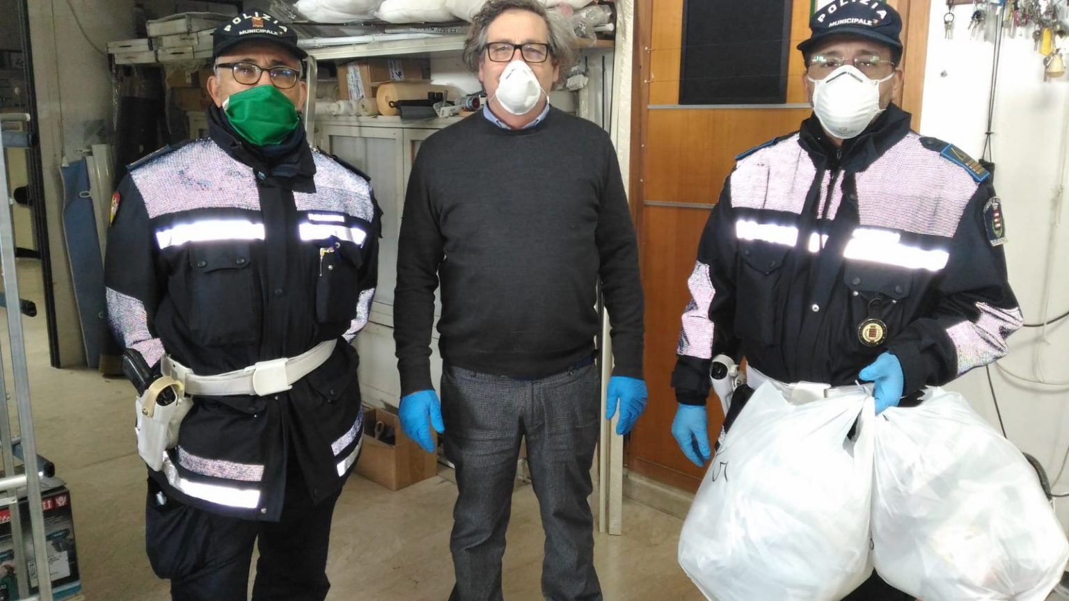 Paceco, mascherine autoprodotte in distribuzione alla cittadinanza