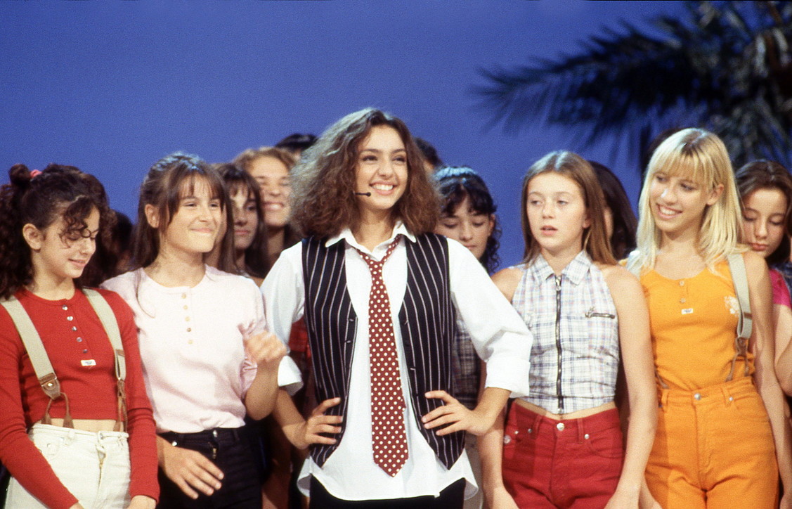 Tornano serie televisive e programmi storici su  Mediaset Extra