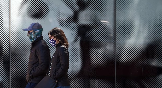 Ecco la nuova autocertificazione: aggiunto l’incontro con i congiunti