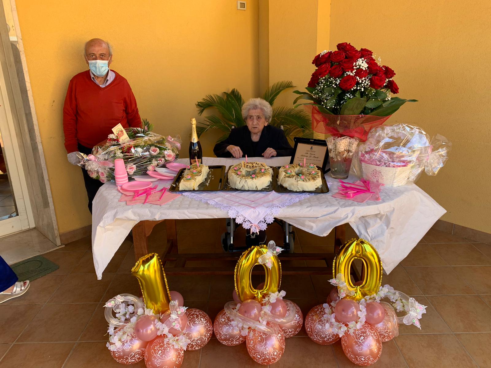 Auguri alla centenaria marsalese Antonia Lo Presti