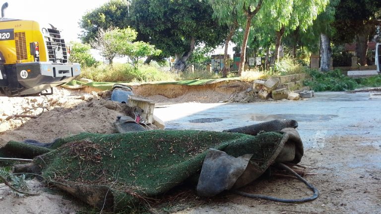 Marsala: a Porta Nuova si rimuove il giardino, al via il nuovo look