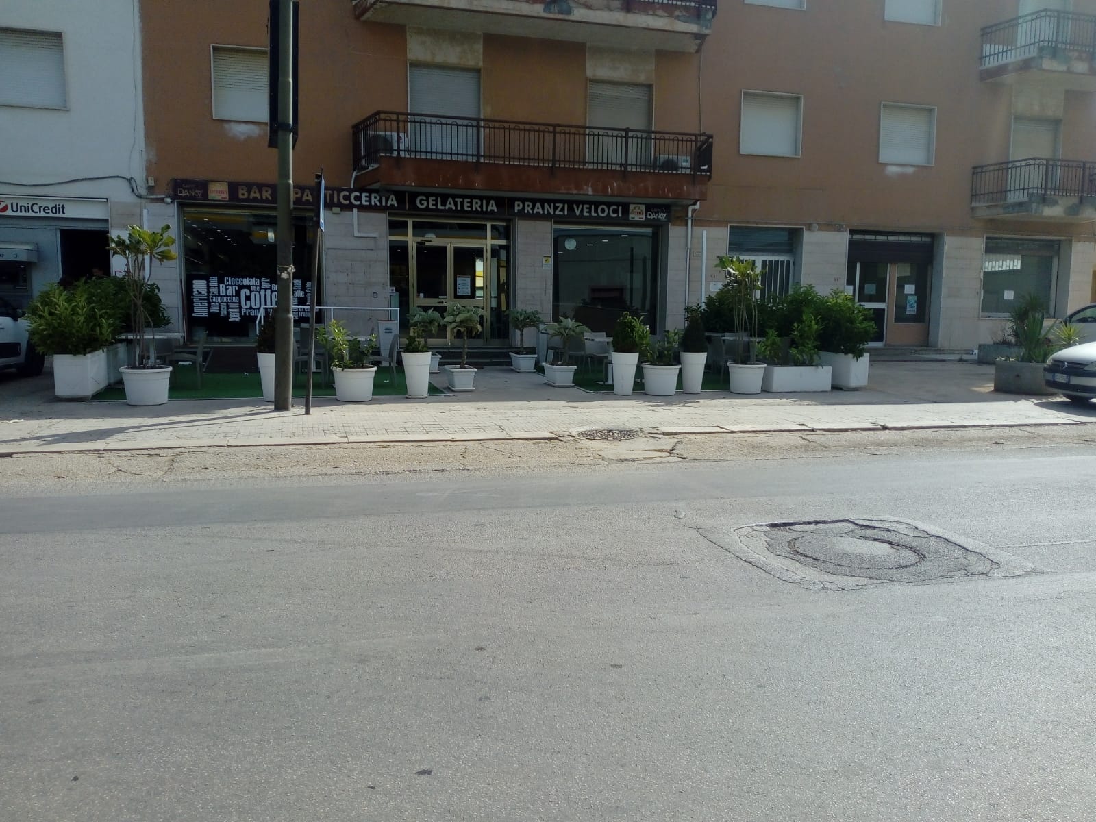 Barbieri e bar aperti, come è andata a Marsala?