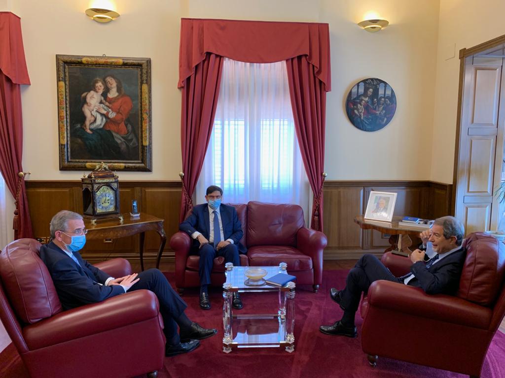 Alitalia lascia Birgi, Musumeci incontra Ombra: “Seria irresponsabilità”