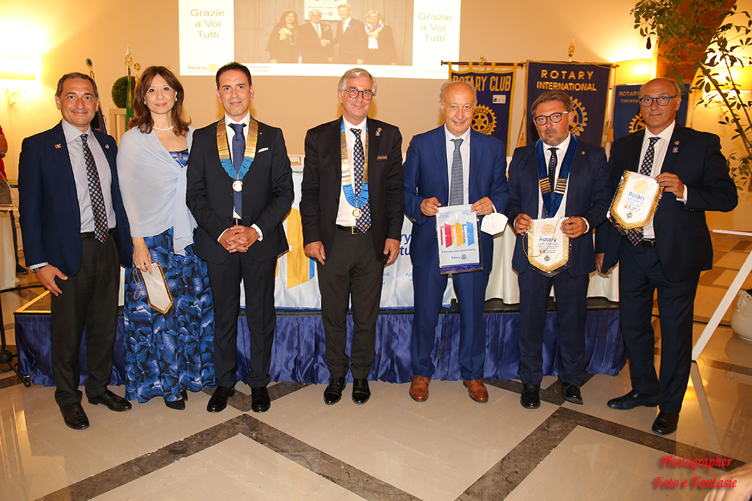 Il governatore Alfio Di Costa ha incontrato i rotariani di Marsala