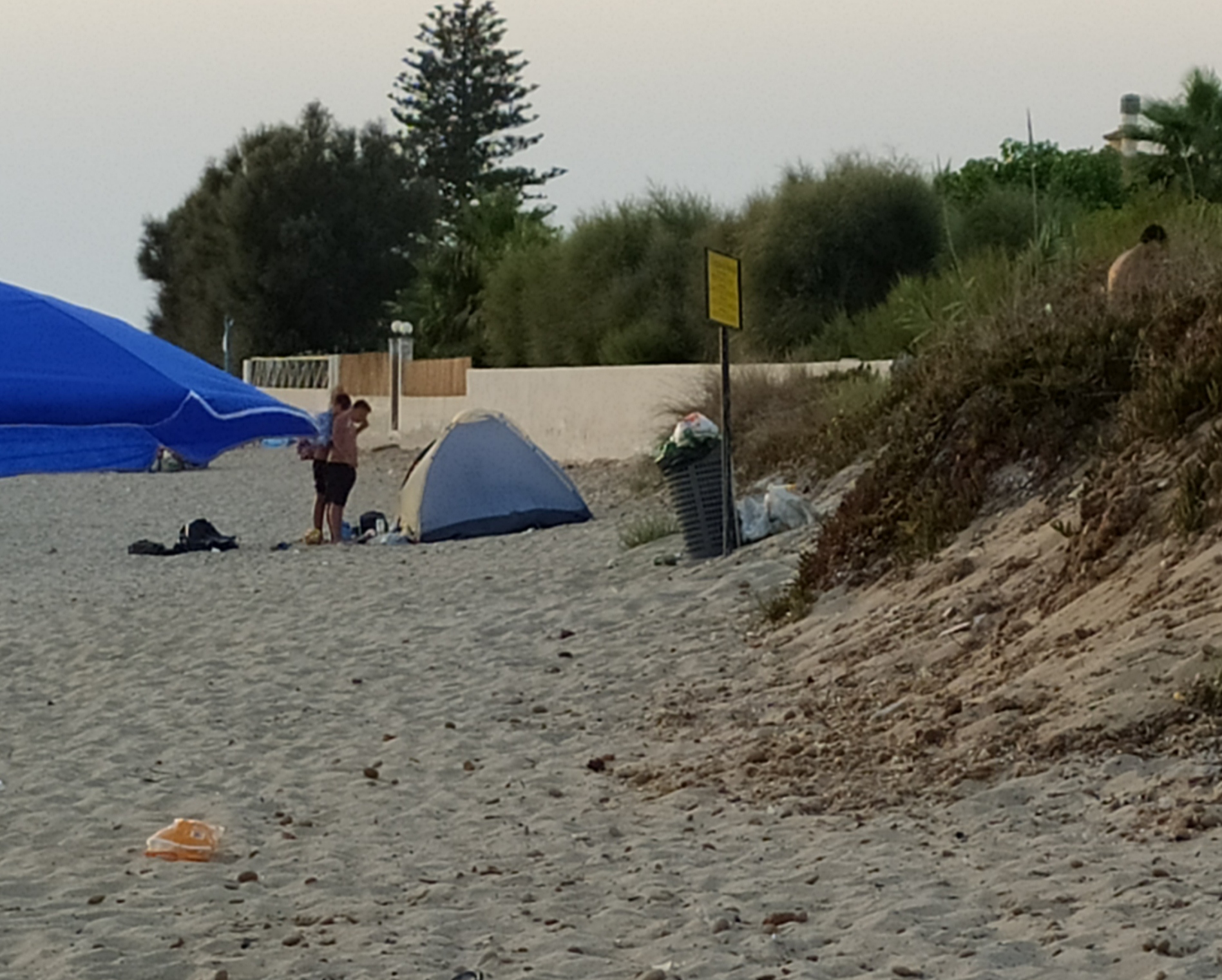 Poche tende e pochi falò per il Ferragosto marsalese