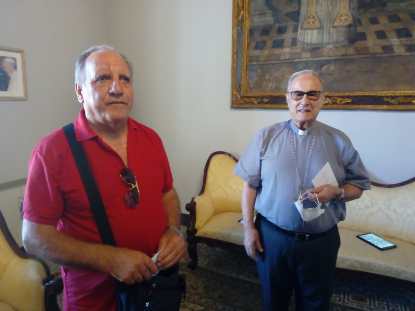 Beneficenza: Movimento Apostolici Ciechi consegna al vescovo la somma raccolta