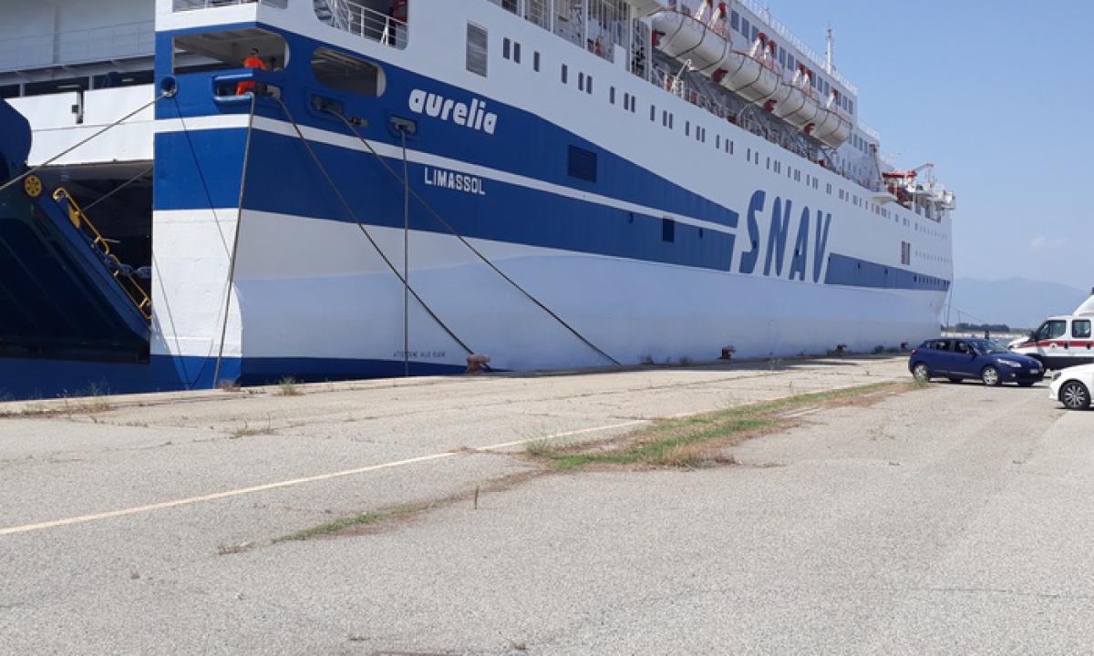 Trapani: la nave Aurelia si sposta ad Augusta, ma resta alta la tensione politica tra Tranchida e Base Riformista