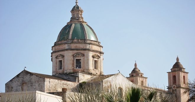 Parroco positivo al Covid, chiusa a Trapani la Chiesa di San Francesco d’Assisi