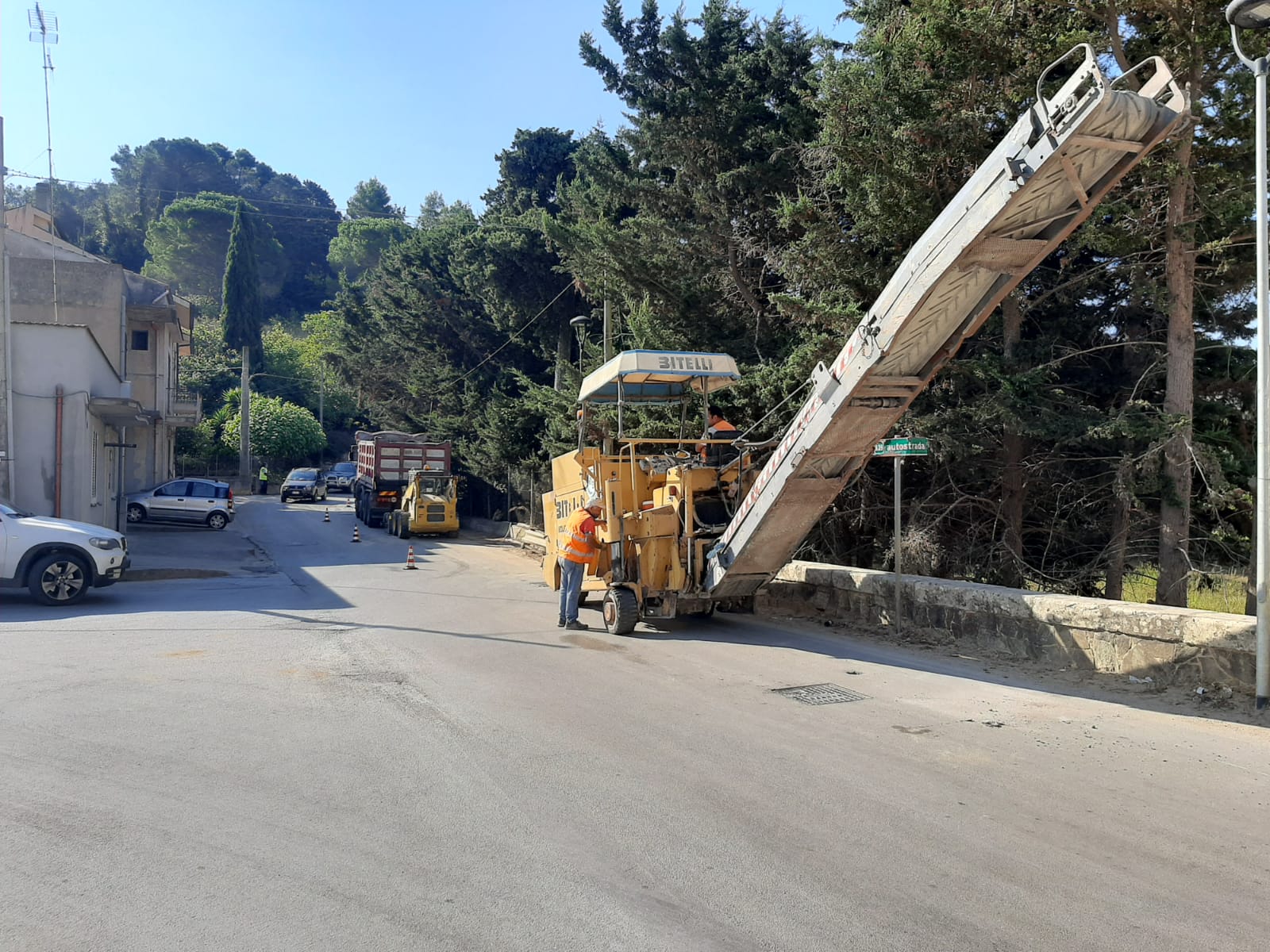 Salemi: asfalto nuovo a Ulmi, Pusillesi e Filci-Canalotto