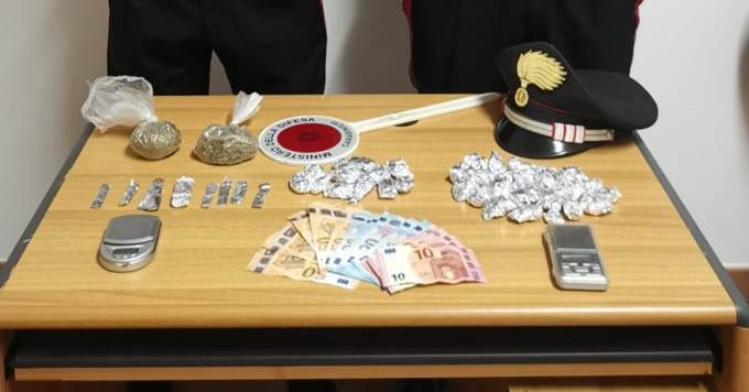 Erice: un’intera famiglia arrestata per spaccio di droga