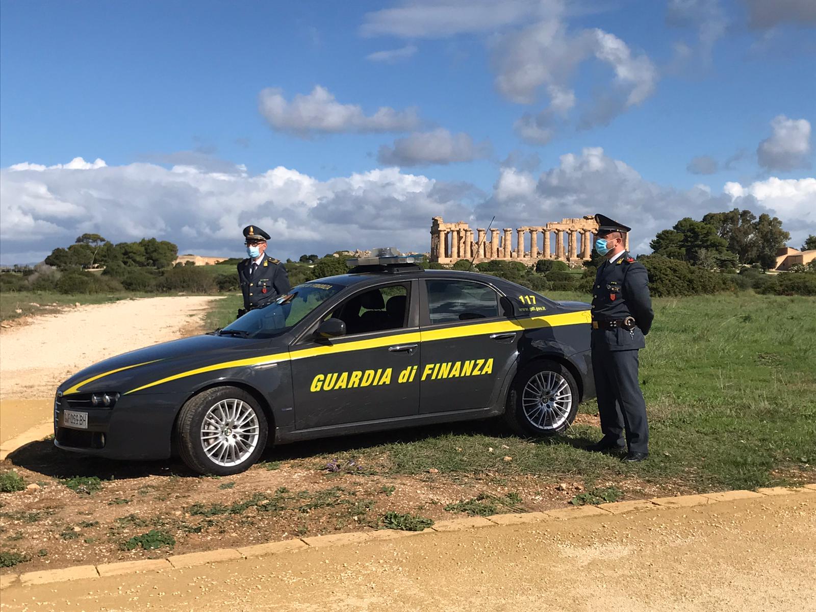 Castelvetrano: sottraeva denaro ad anziana invalida, sequestro della Guardia di Finanza