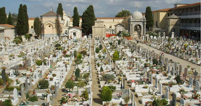 Cimitero Erice: l’invito della sindaca Toscano al rispetto delle norme anti-contagio