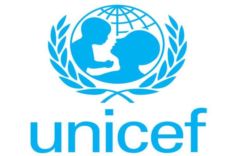 Unicef con le scuole di Trapani, una cartolina e una donazione ai bimbi meno fortunati