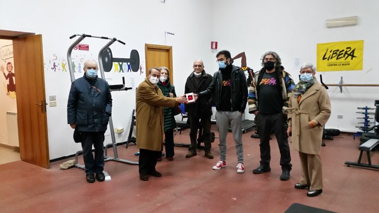 Lions Marsala in visita il Centro Sociale Sappusi, donazioni alle associazioni cittadine