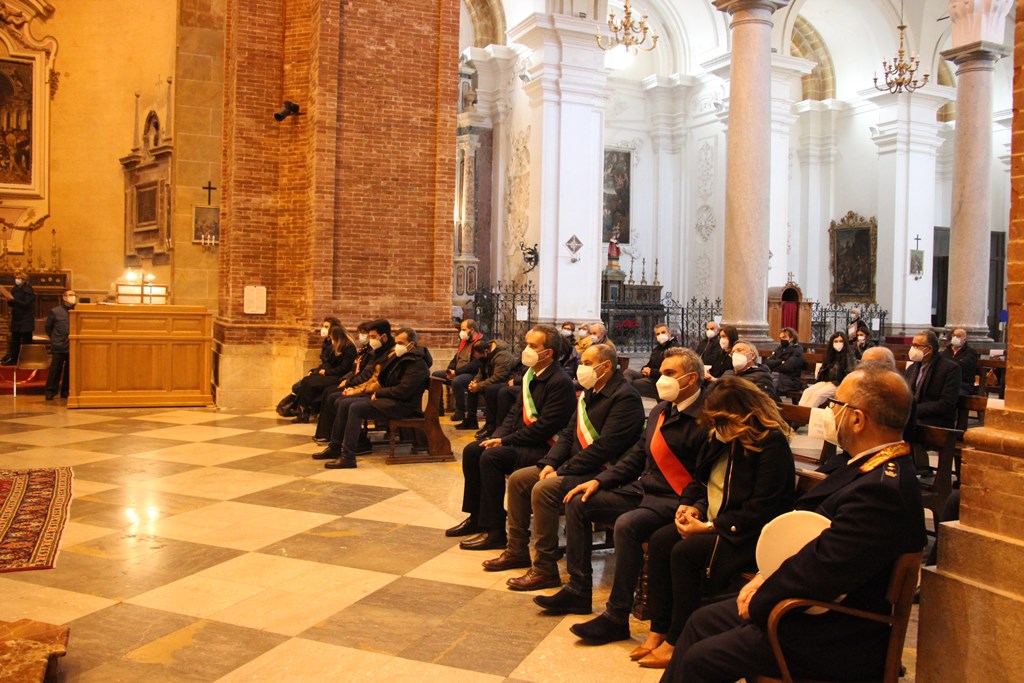 L’estremo saluto di Marsala a Bernardo Triolo. In Chiesa Madre una funzione con le istituzioni e la famiglia