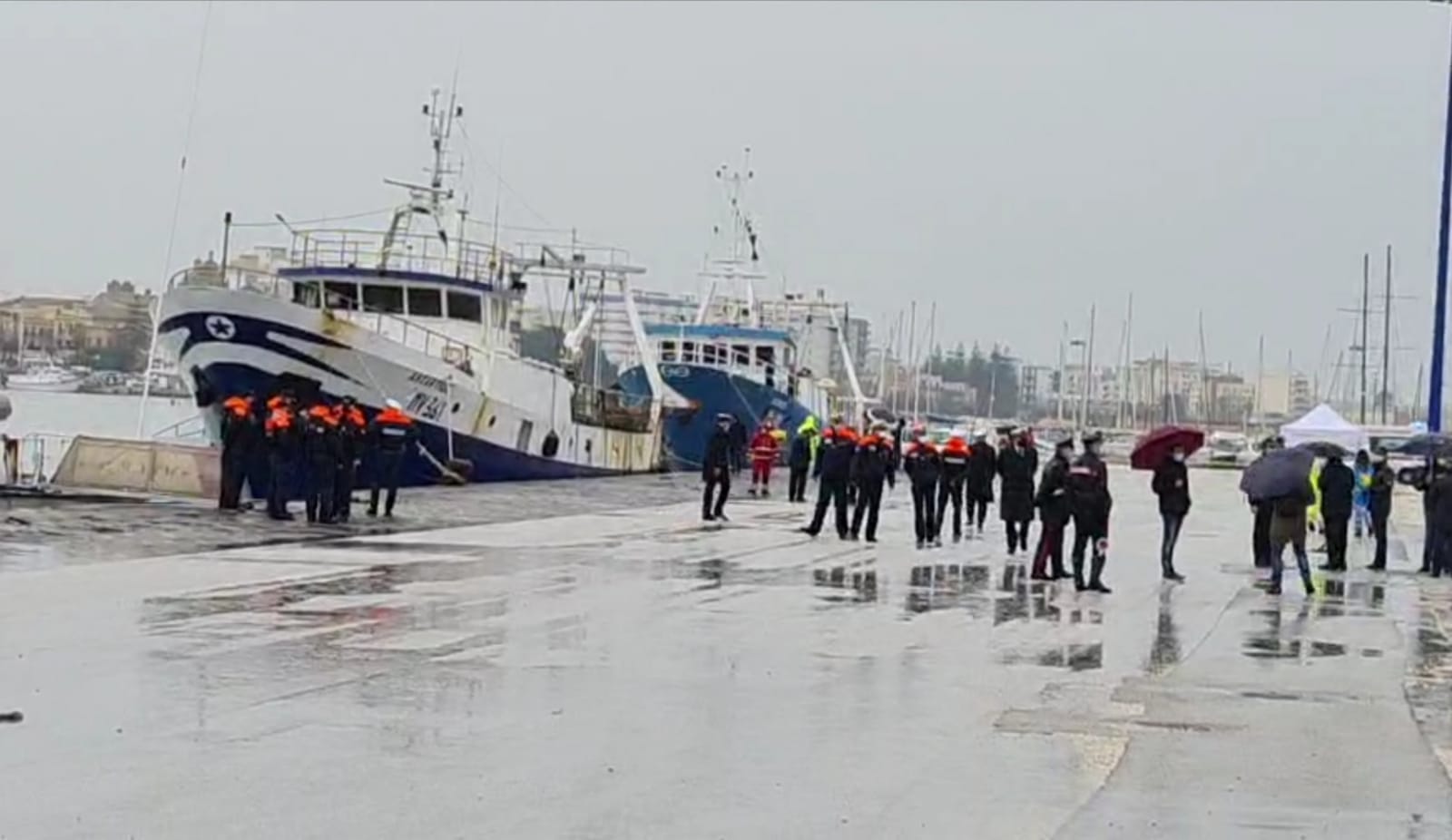 Arrivati a Mazara i marinai sequestrati in Libia