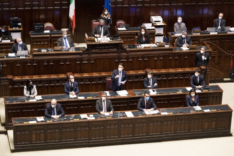 Governo, dalla Camera via libera alla fiducia