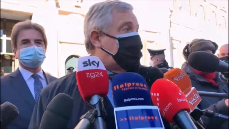 Governo, Tajani “No fiducia, ok scostamento bilancio e ristori”