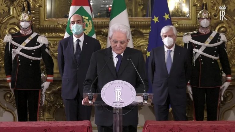 Mattarella “Verificare la praticabilità della maggioranza precedente”