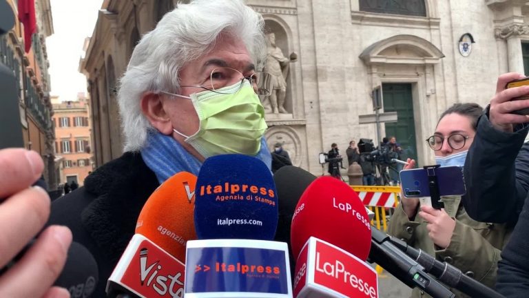 Governo, Razzi “I responsabili ci sono sempre, non si va a votare”