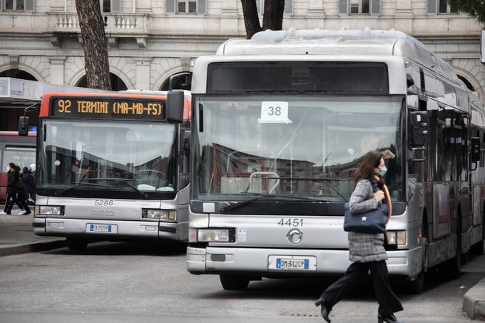 Sciopero del trasporto pubblico: le sigle chiedono il rinnovo del contratto
