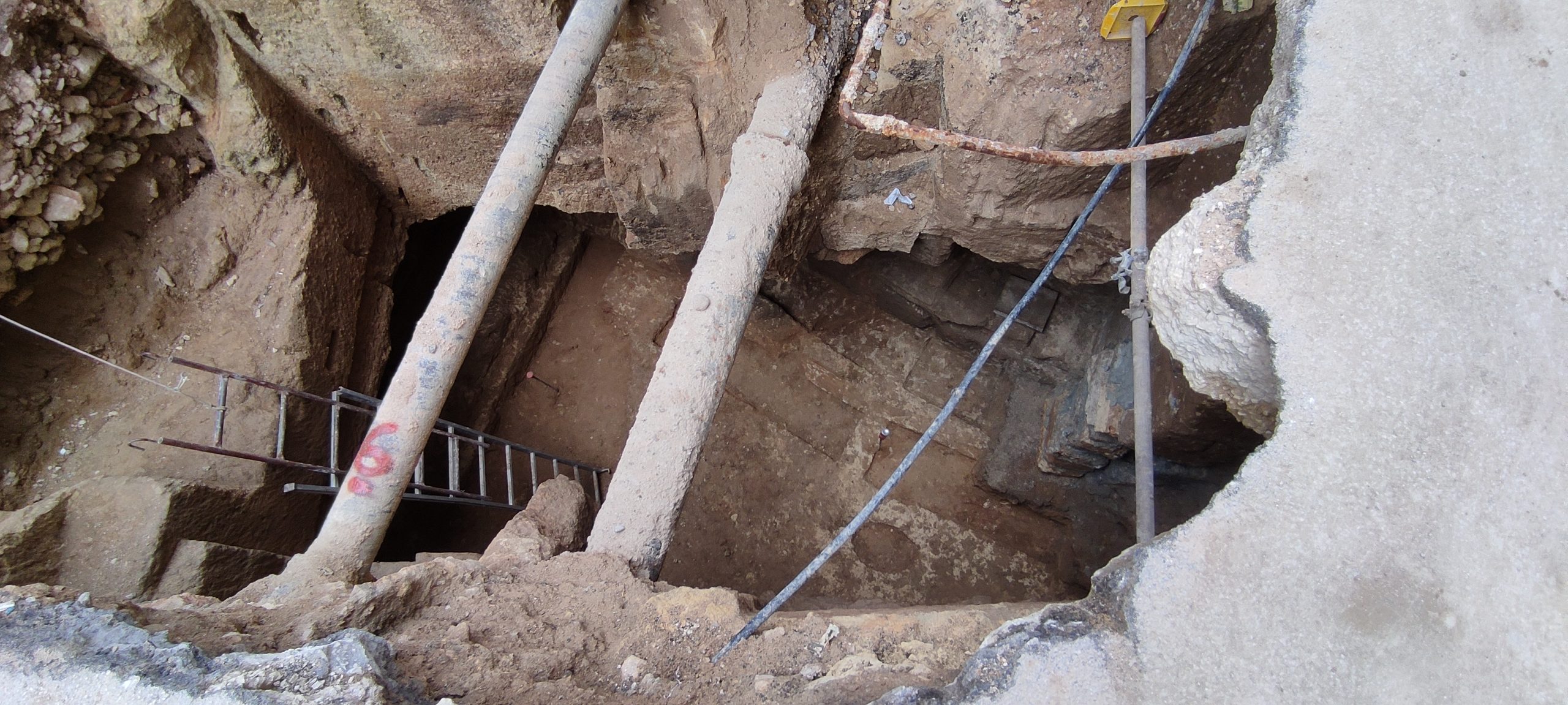 Marsala, i particolari delle scoperte durante il rifacimento del manto stradale di via De Gasperi