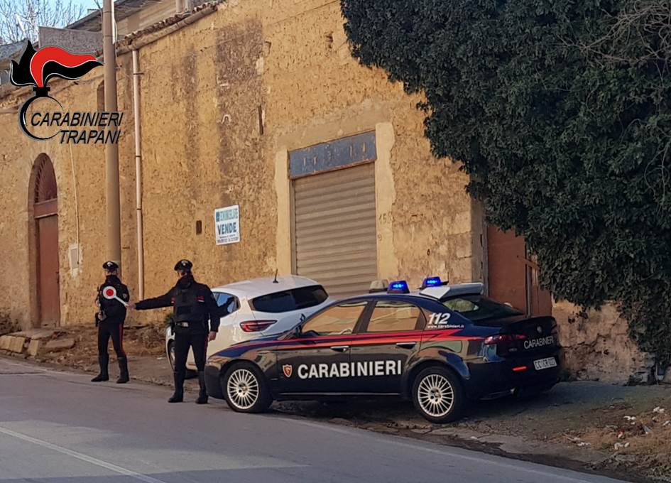 Evadono dai domiciliari, i carabinieri di Alcamo li arrestano di nuovo