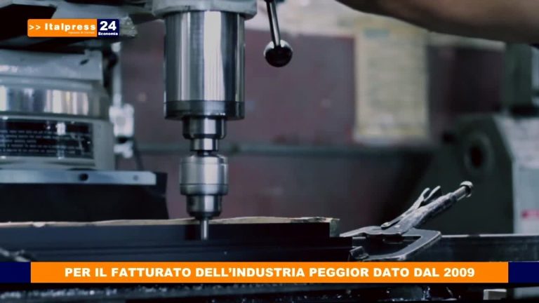 Per il fatturato dell’industria peggior dato dal 2009