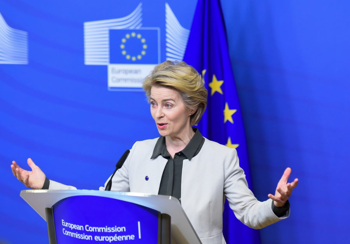 Von der Leyen “Il 70% degli europei vaccinato entro l’estate”