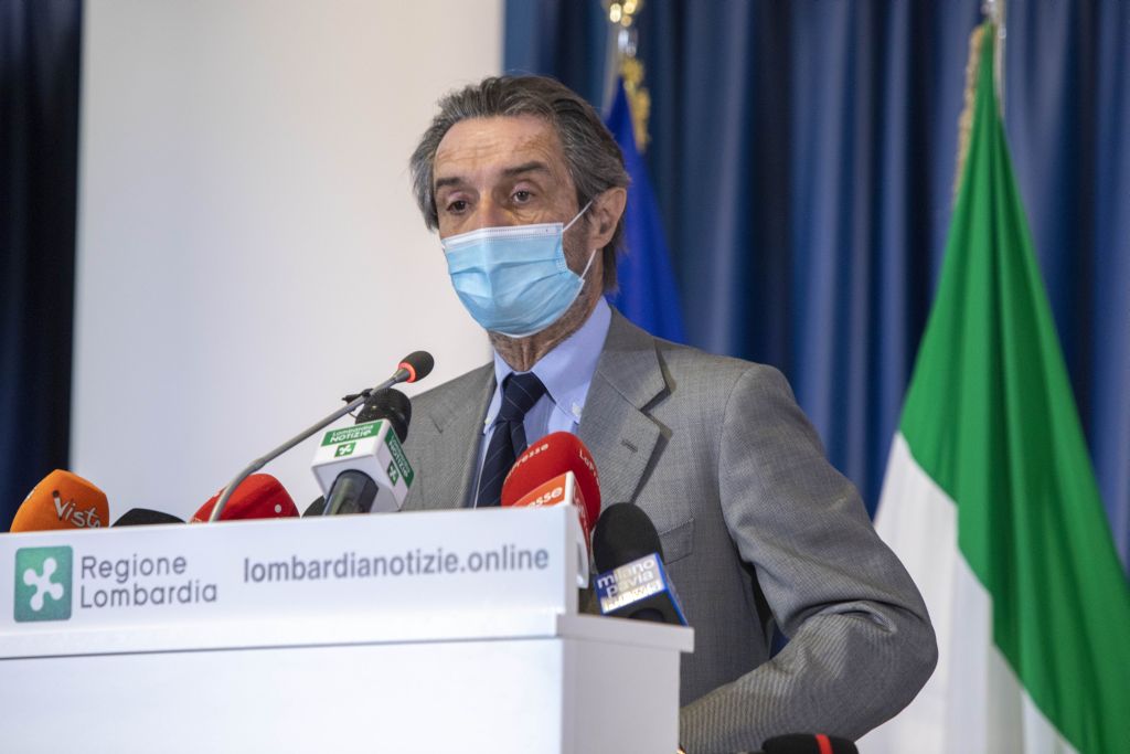 Vaccini in Lombardia, Fontana “Chiesto passo indietro a Cda Aria”