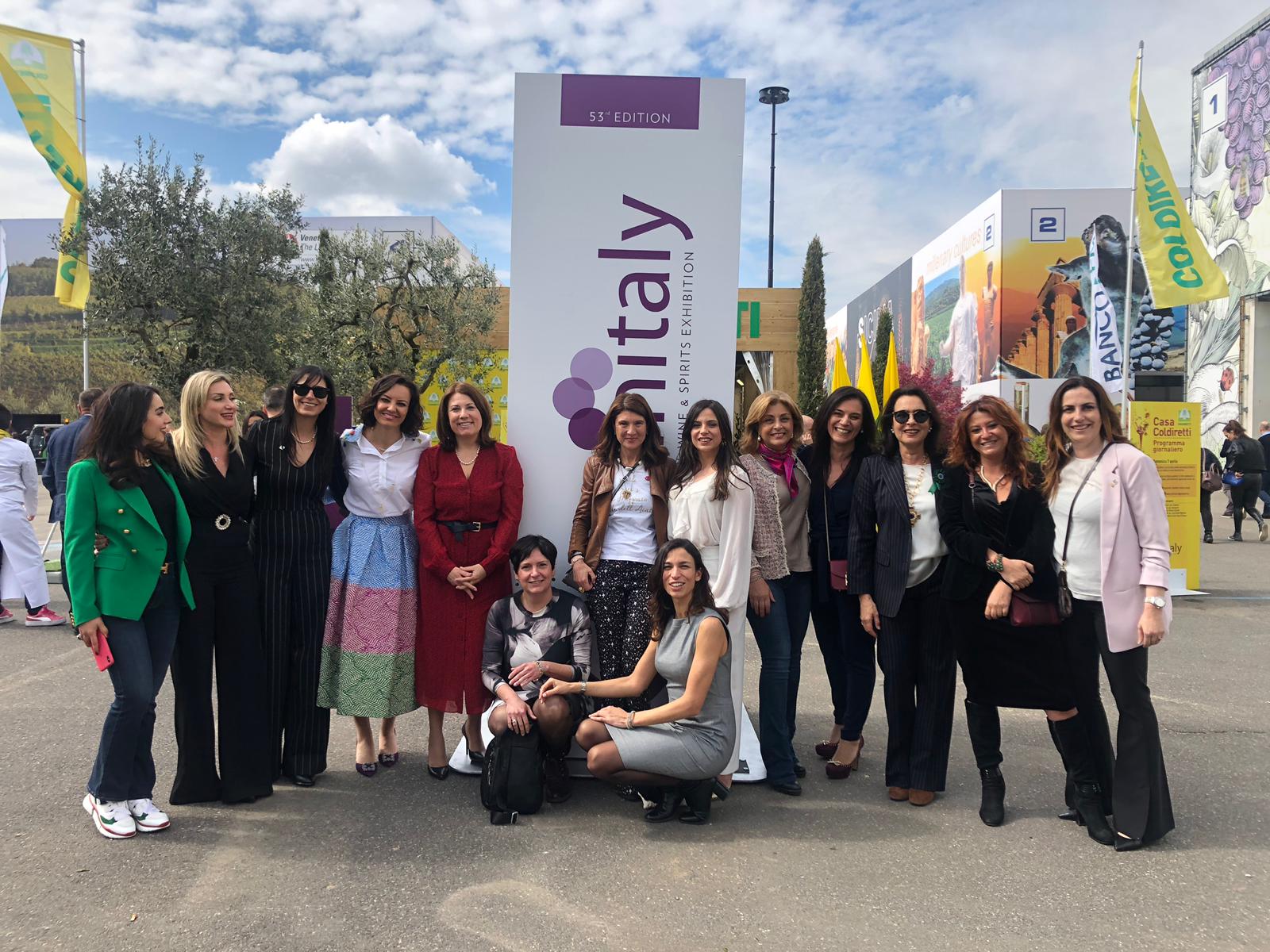 Evento digital “La rinascita dei vitigni reliquia”: Donne del Vino Sicilia su Facebook