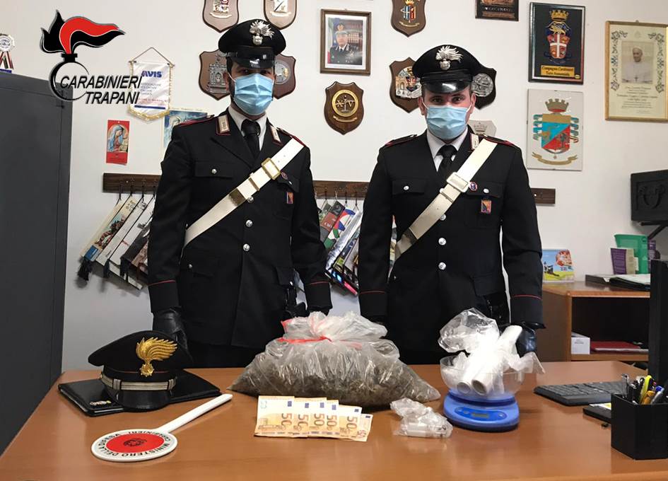 Aveva mezzo chilo di marijuana in casa, arrestato un marsalese